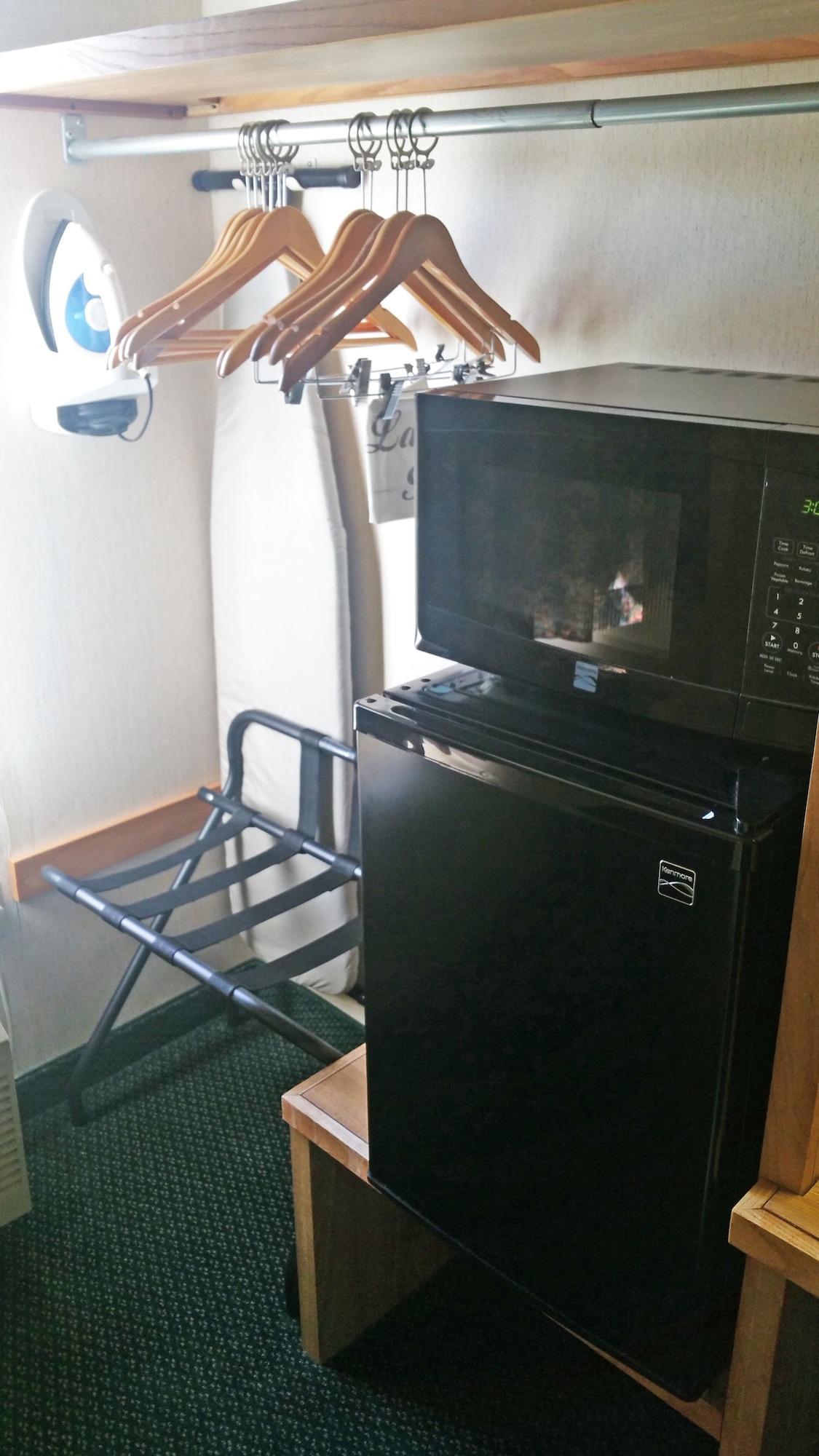 Charlevoix Inn & Suites Surestay Collection By Best Western المظهر الخارجي الصورة