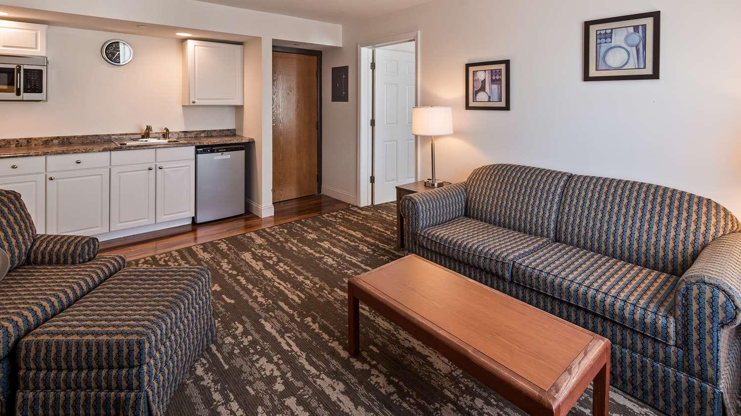 Charlevoix Inn & Suites Surestay Collection By Best Western المظهر الخارجي الصورة