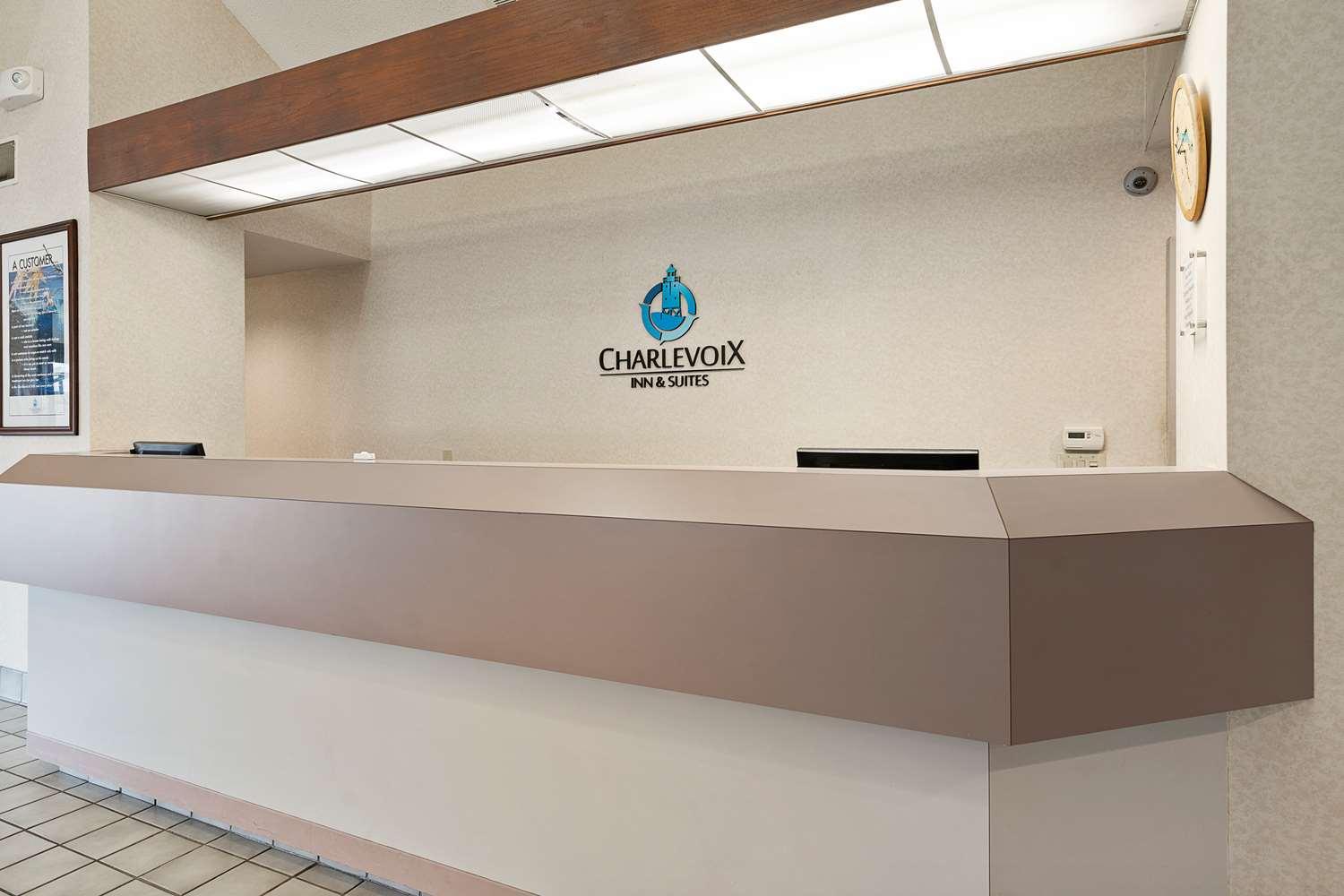 Charlevoix Inn & Suites Surestay Collection By Best Western المظهر الخارجي الصورة