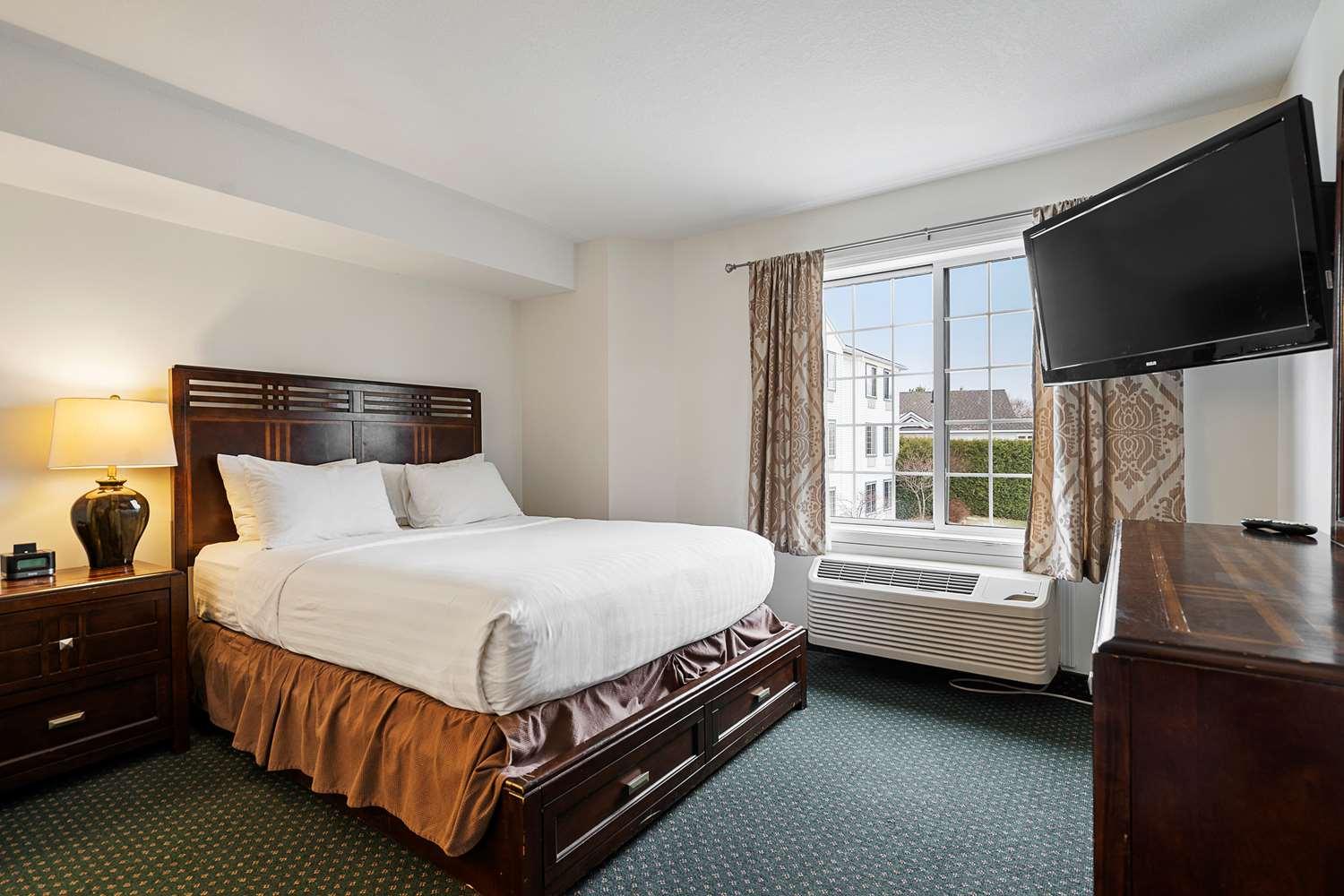 Charlevoix Inn & Suites Surestay Collection By Best Western المظهر الخارجي الصورة
