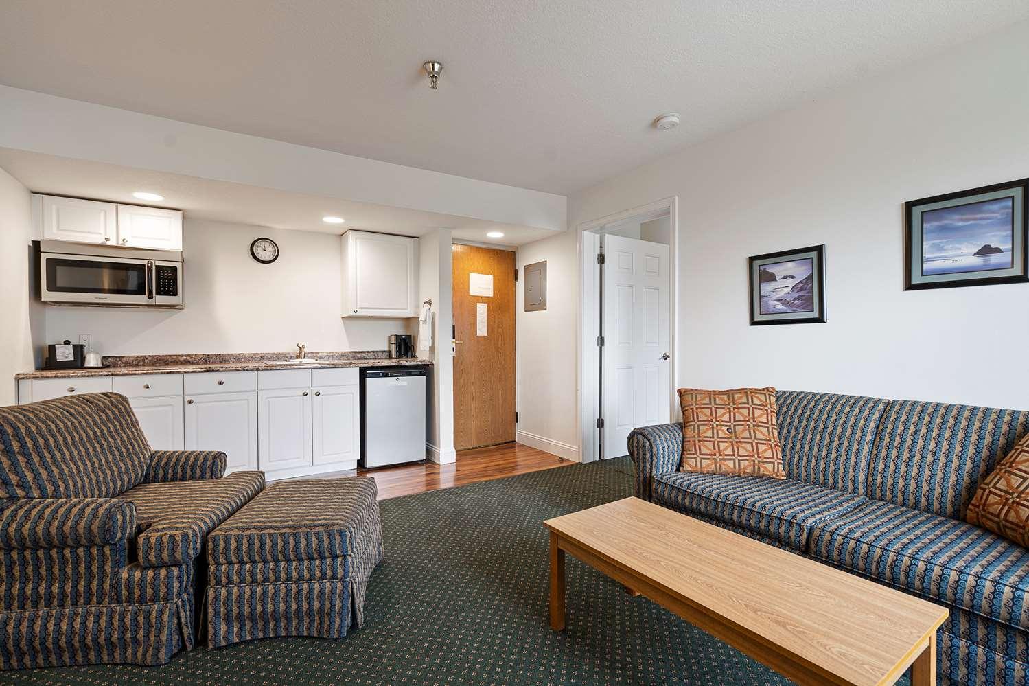 Charlevoix Inn & Suites Surestay Collection By Best Western المظهر الخارجي الصورة